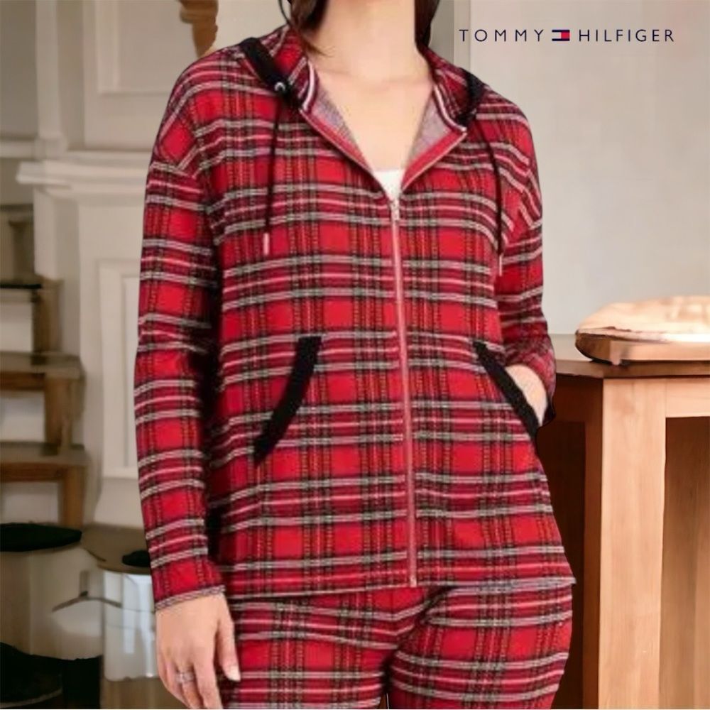 ✔️ Tommy Hilfiger Red Plaid Zip Up Hoodie